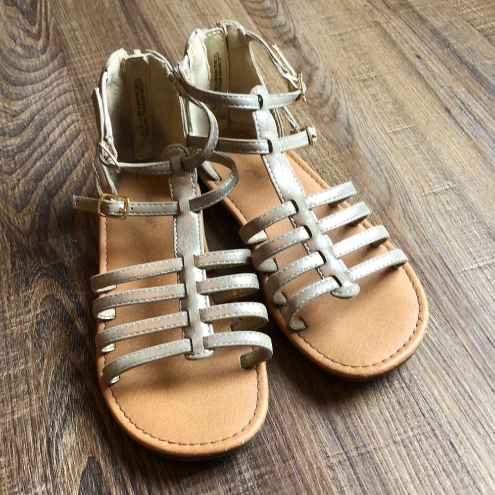 Girl sandals
